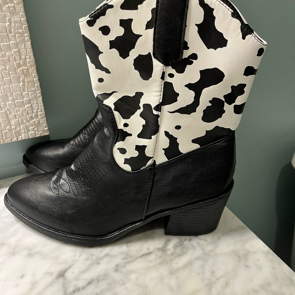 Chic Cow Print Heeled Boots
